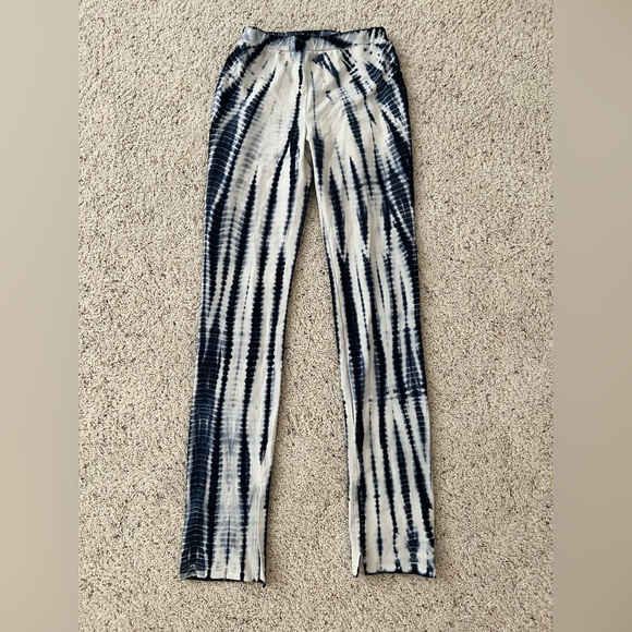Chaser Size small long legging tie dye pant - Picture 1 of 4